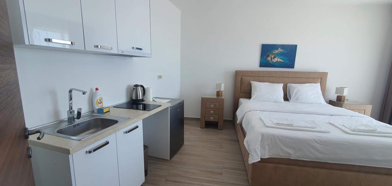 Hotel Svarog เบชิชิ ภายนอก รูปภาพ